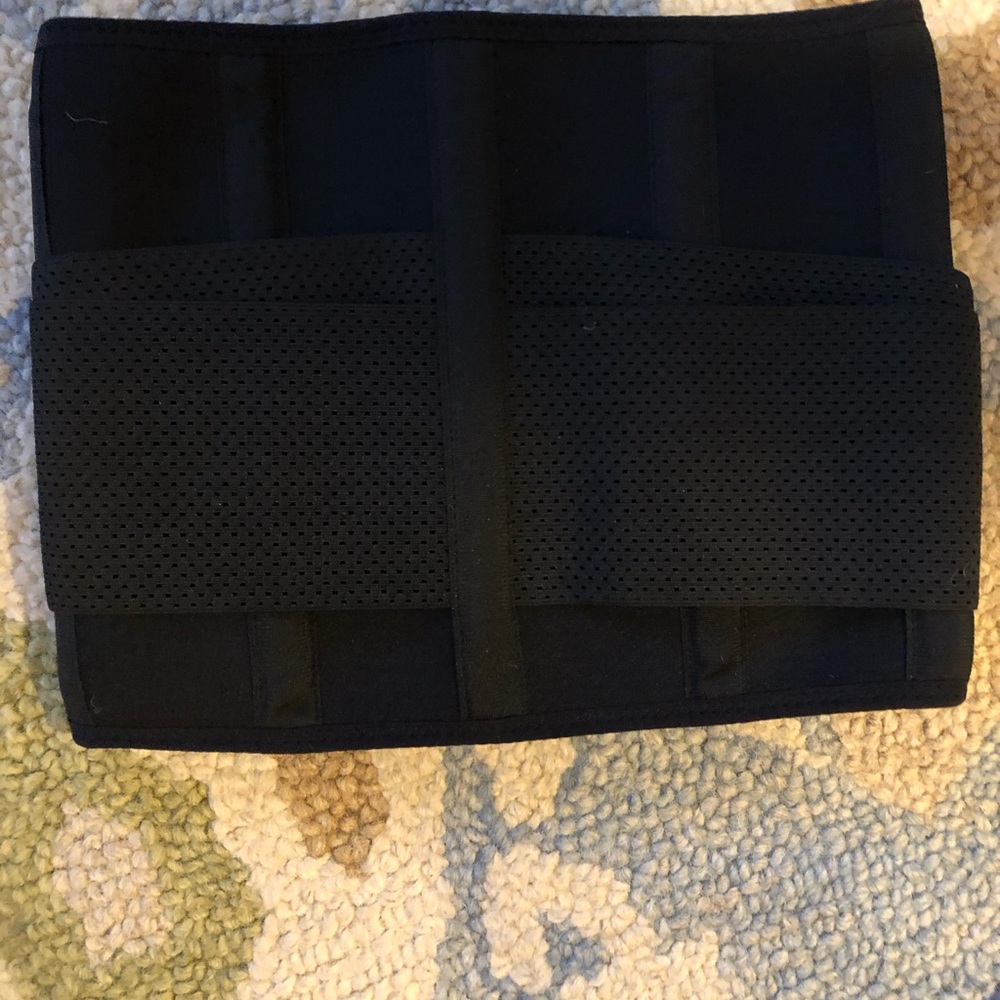 Waist trainer